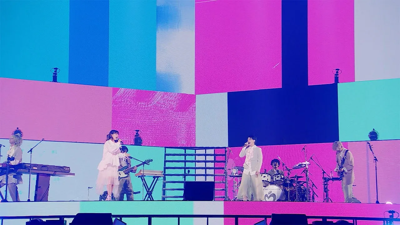 Mrs. GREEN APPLE - ブルーアンビエンス(feat. asmi)【LIVE “Utopia” on WOWOW】