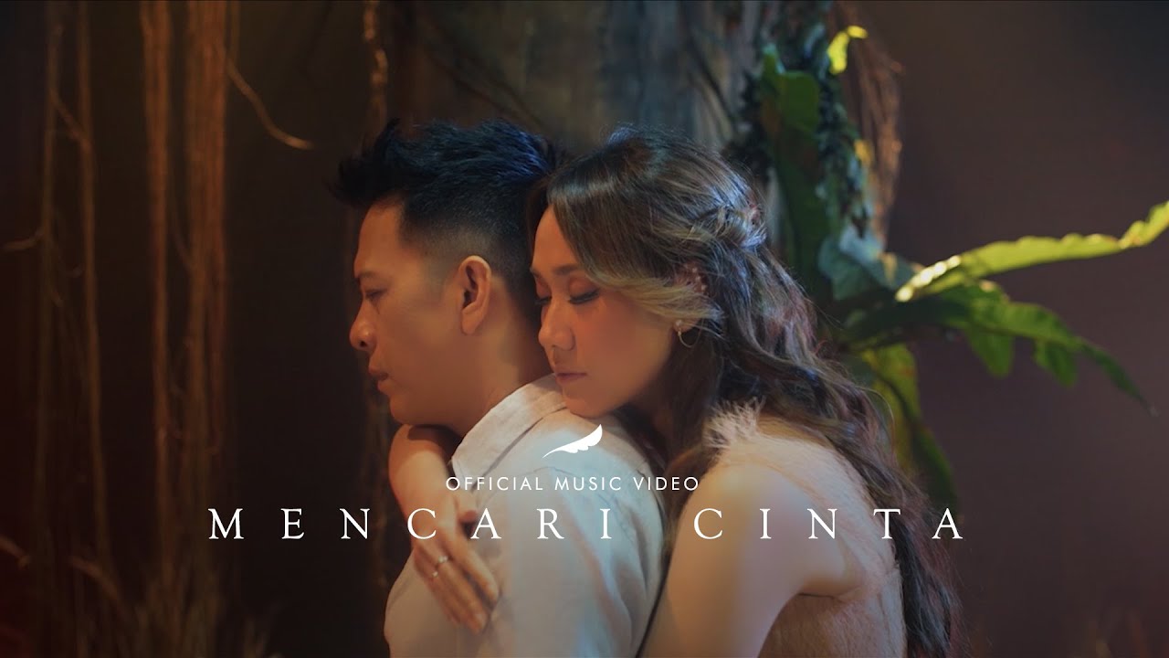 NOAH Feat. BCL – Mencari Cinta (Official Music Video) background