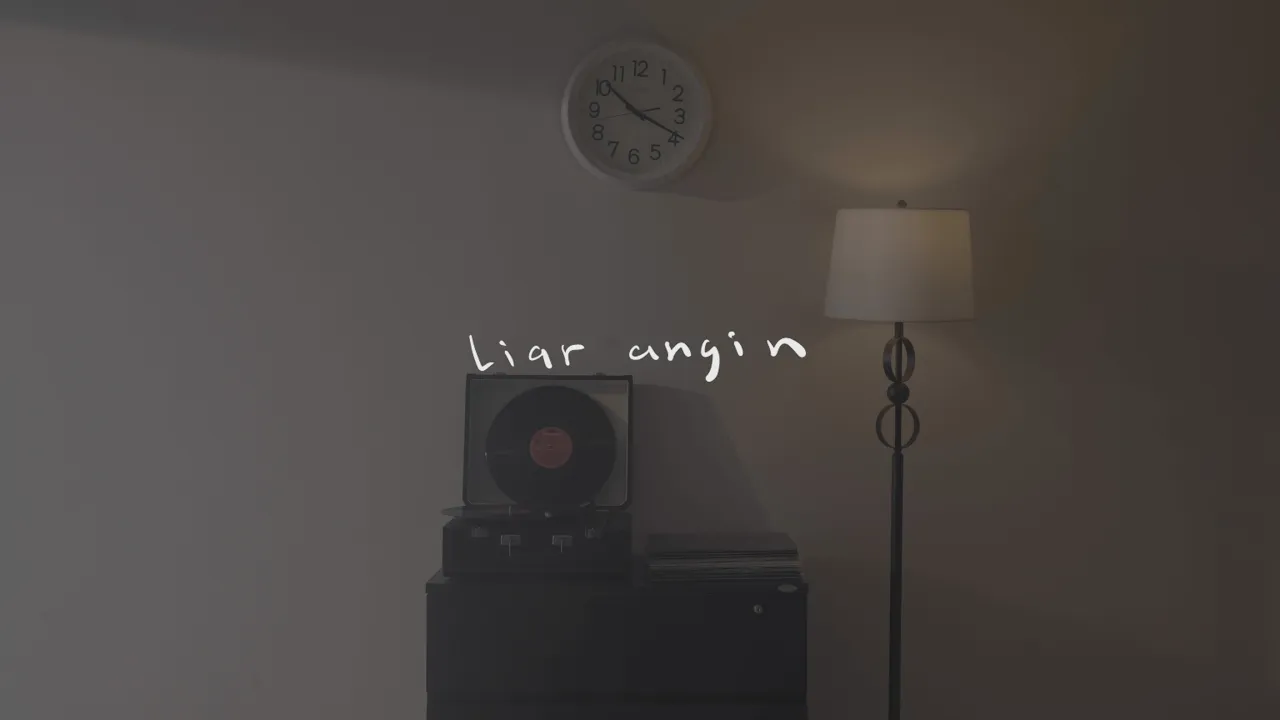 Liar Angin - Feby Putri (Official Lyric Video) background
