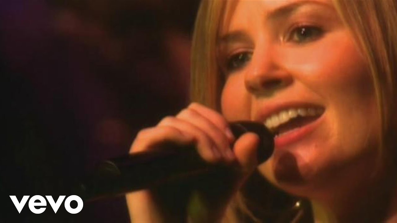 Dido - Thank You (Live at Brixton Academy) background