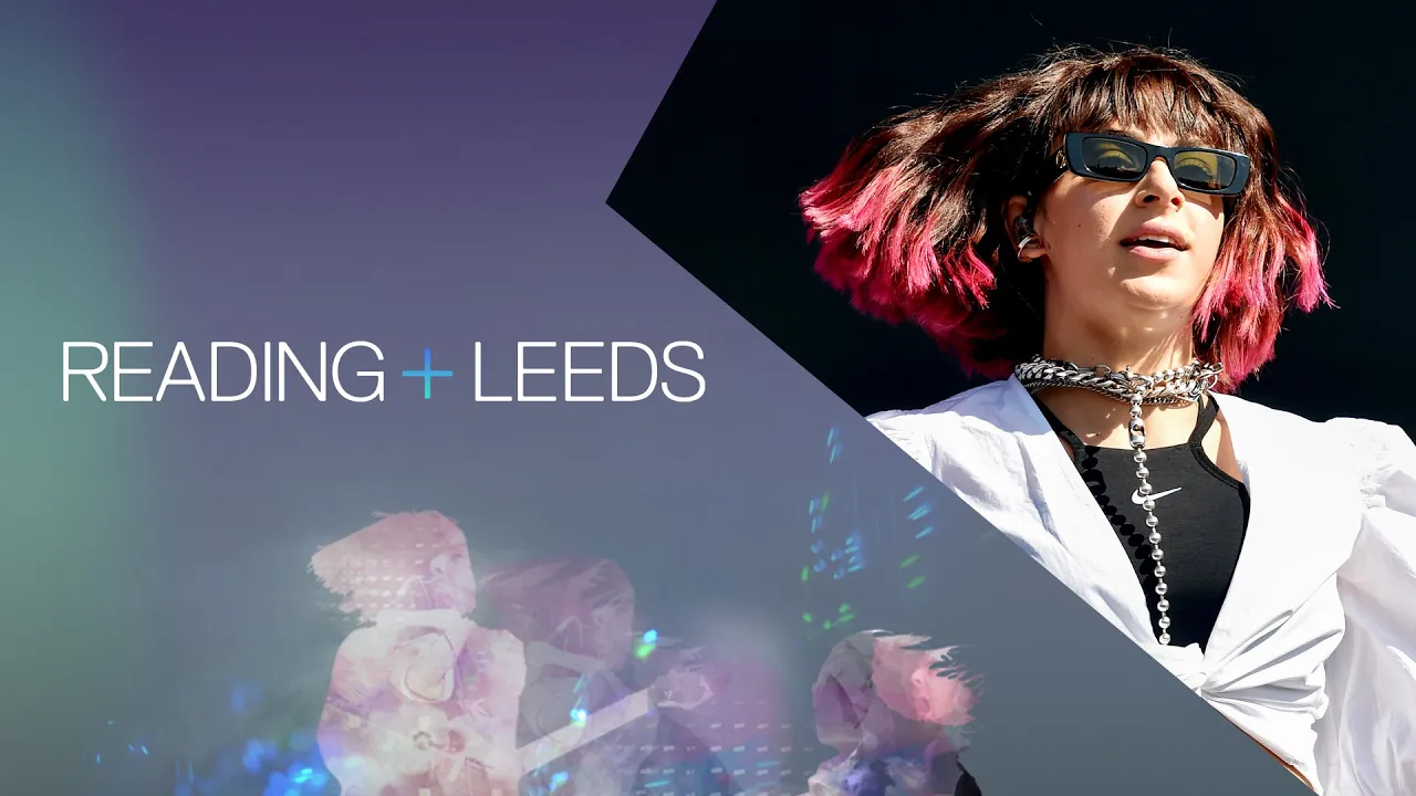 Charli XCX - I Love It (Reading + Leeds 2019) background