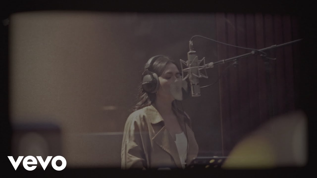 Raisa - Love & Let Go (Official Lyric Video) background