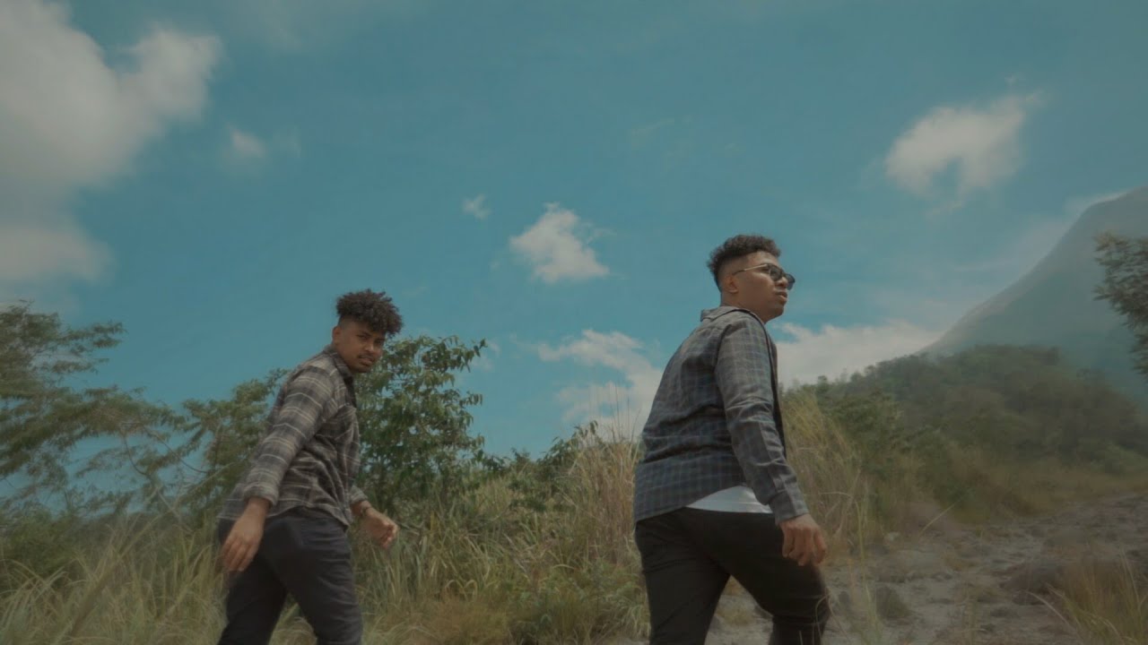 Hendri endico - MAU YANG SETIA Ft. Justy aldrin (Official MV) background