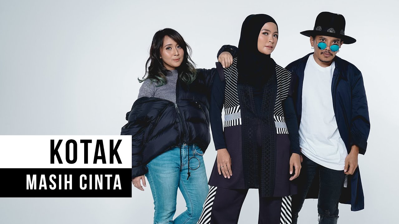Kotak - Masih Cinta (Official Music Video) background