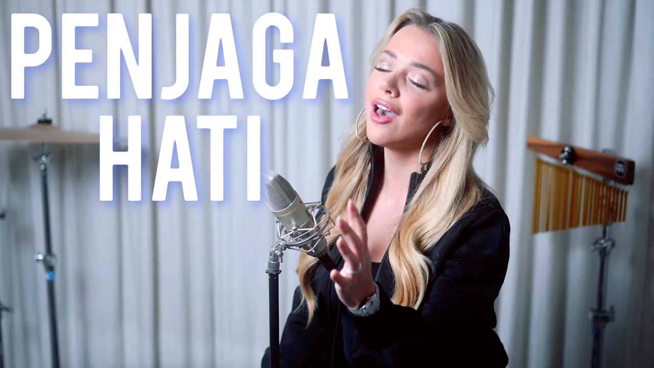I TRIED SINGING INDONESIANâŠđ± Penjaga Hati - Nadhif Basalamah background
