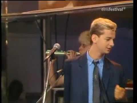 Depeche Mode- Everthing Counts -rare -1983 German TV Cologne WWF Club background