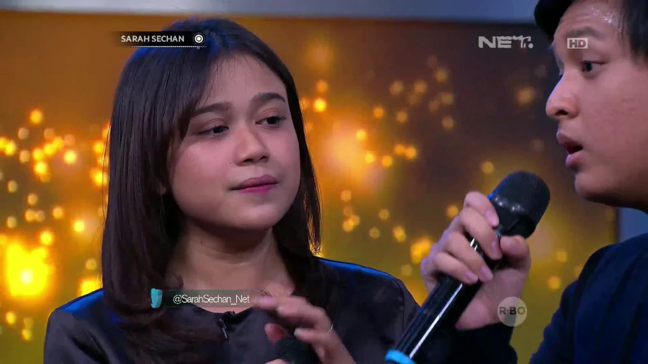 Performance - Arsy Feat Jodie - Dengan Caraku background