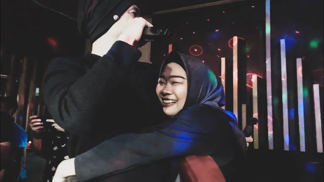 ANJI SIDAK di JAYAPURA ; DIA NANGIS❗️ poster — similar to Bujji Ila Raa