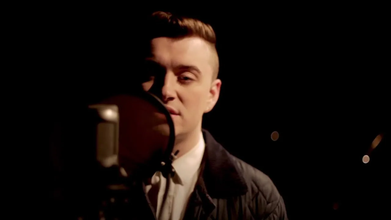 Sam Smith - Latch (Acoustic) background