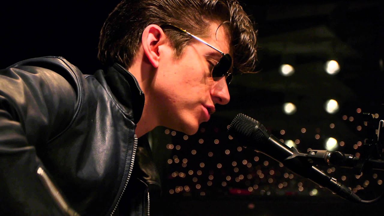 Arctic Monkeys - Suck It And See (Live on KEXP) background