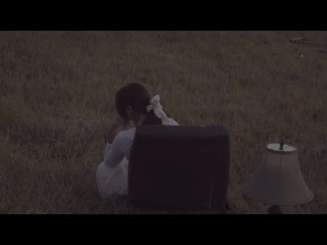 Nadin Amizah - menangis di jalan pulang (Official Lyric Video) backdrop