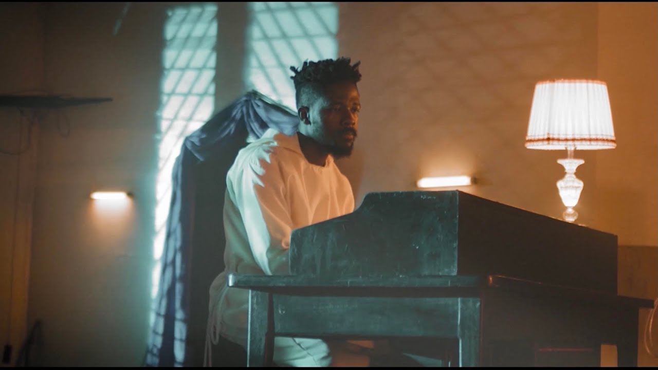 Johnny Drille - Sister (Acoustic Version) background