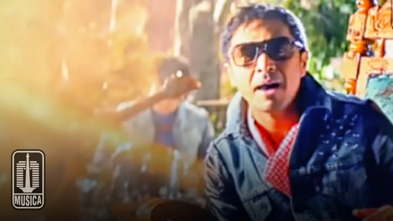 NIDJI - Diatas Awan with 5cm Movie Trailer (Official Music Video) backdrop