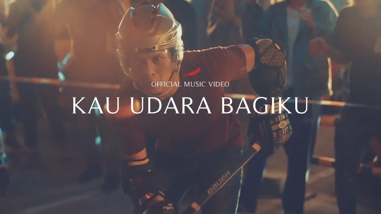 NOAH - Kau Udara Bagiku (Official Music Video) background