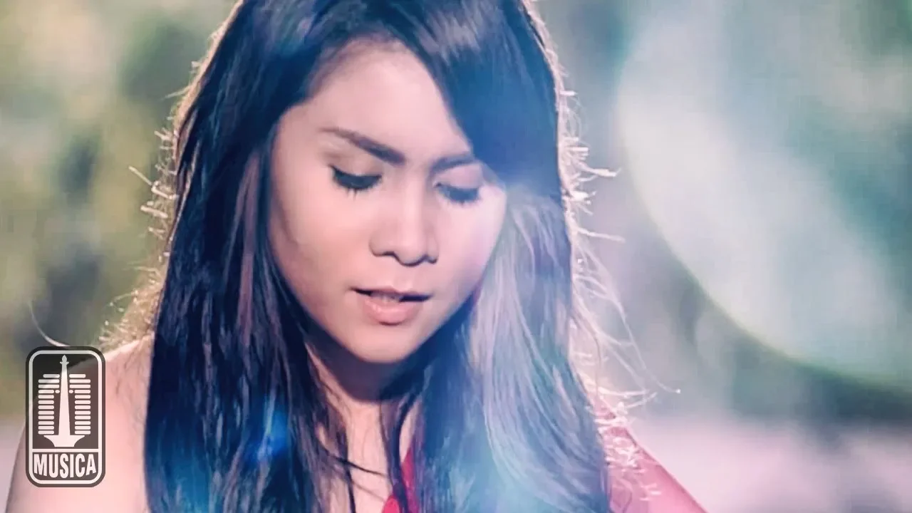 Geisha - Lumpuhkan Ingatanku (Official Music Video) backdrop