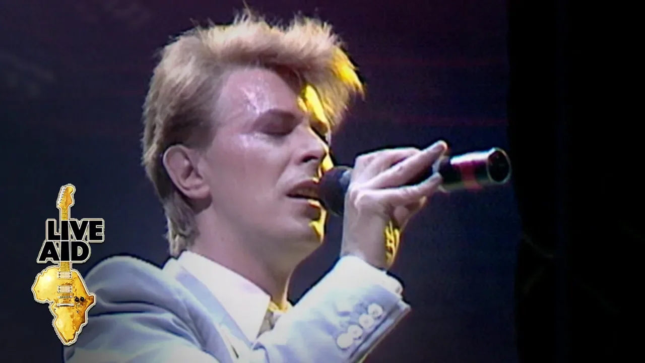 David Bowie - Heroes (Live Aid, 1985) background