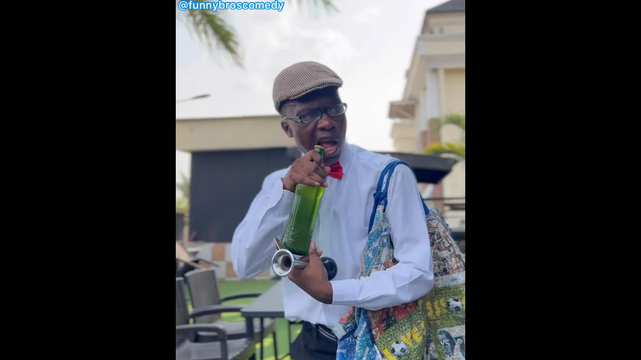 Funnybros the waiter 🤣🤣🤣🤣 background