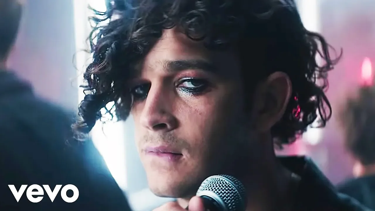 The 1975 - The Sound background