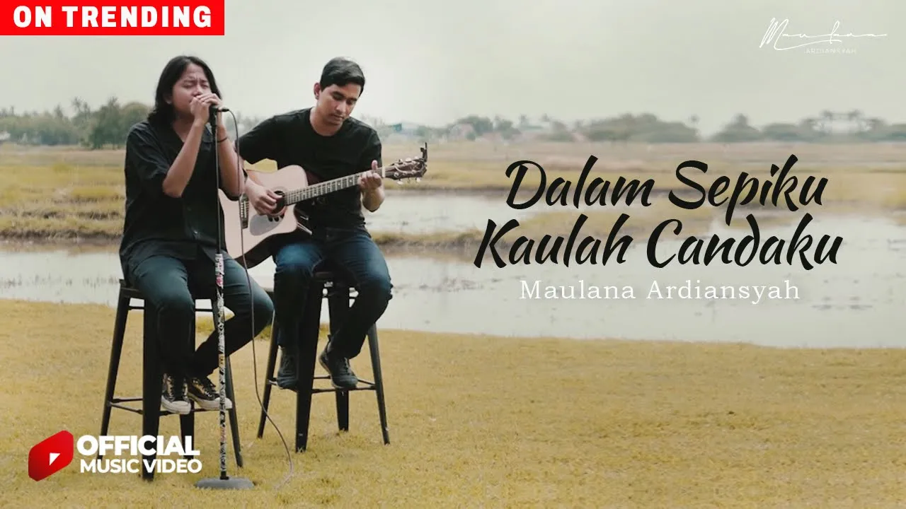 Maulana Ardiansyah - Cintaku | Dalam Sepiku Kaulah Candaku (Official Acoustic Version) background