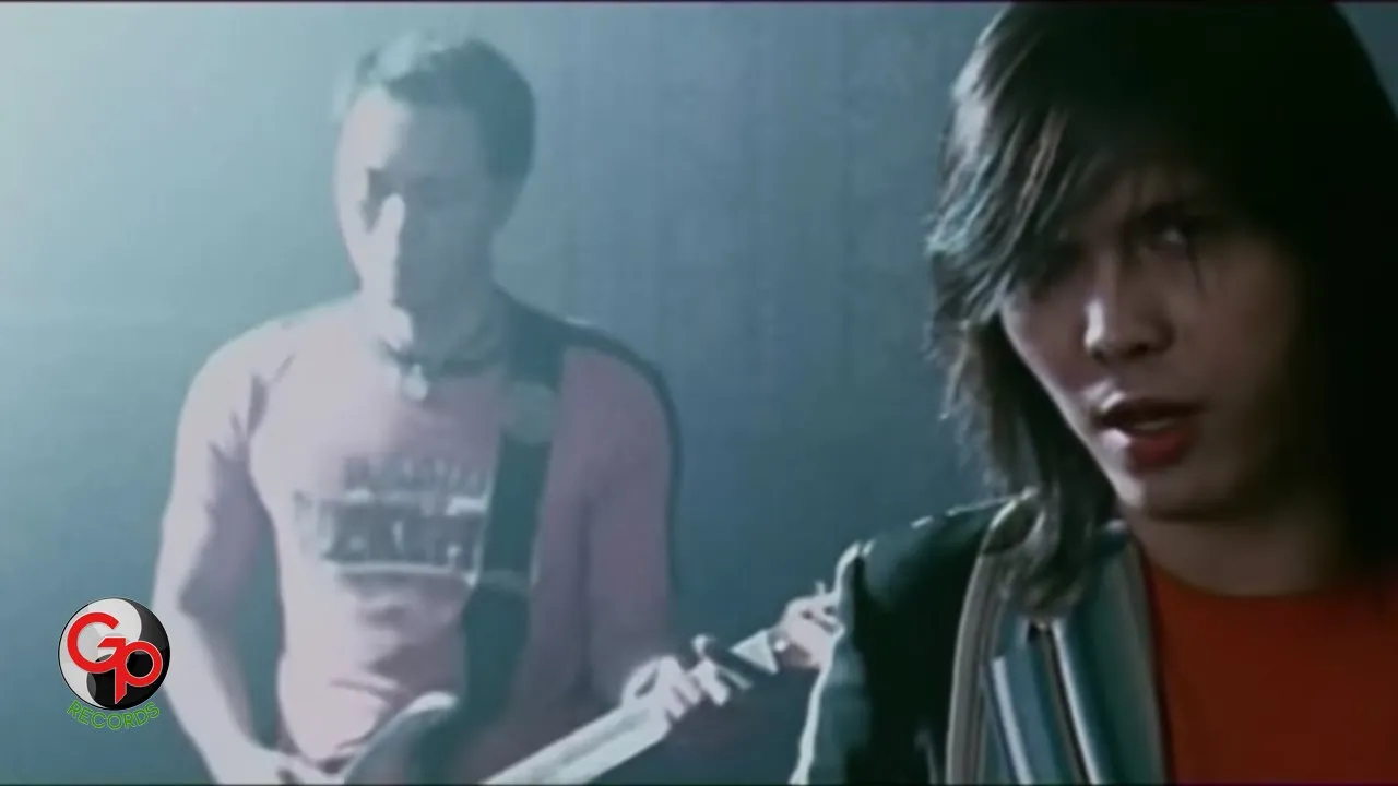 Dewa 19 - Emotional Love Song (Official Music Video) background