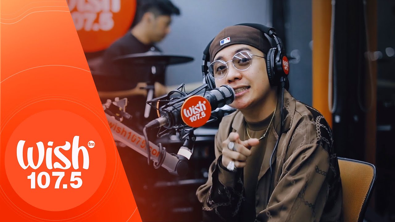 JRoa performs "Natagpuan" LIVE on Wish 107.5 Bus background