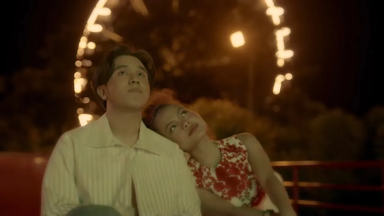 Rob Deniel - Sinta (Official Music Video) backdrop