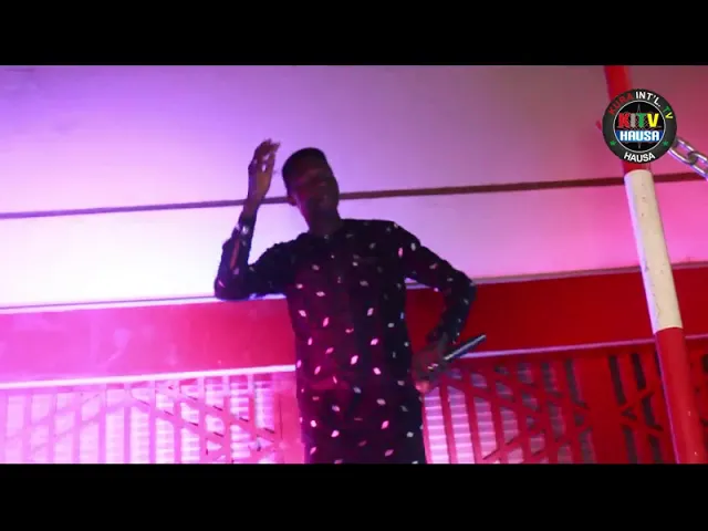 Ado Gwanja a Yaounde kashi na Biyu Hausa Music/Hausa Song background