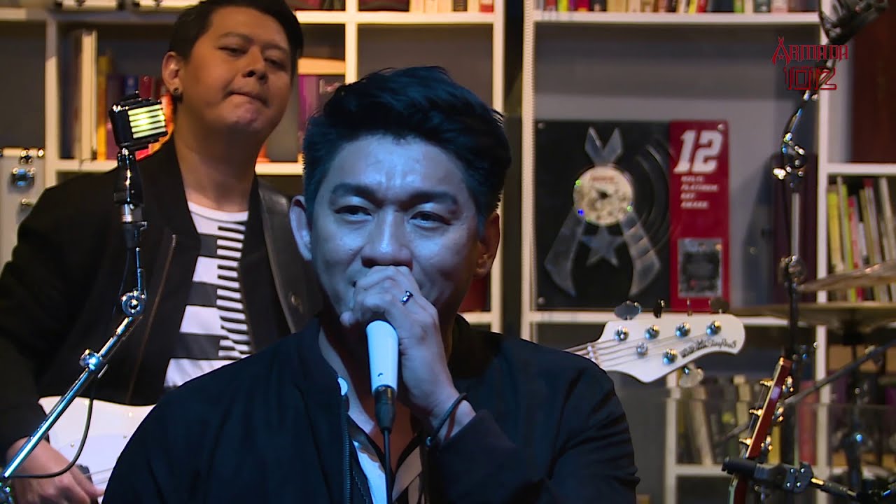 Armada - Demi Tuhan, Aku Ikhlas ft. Ifan Seventeen (Live @ Armada 1012, 2019) background