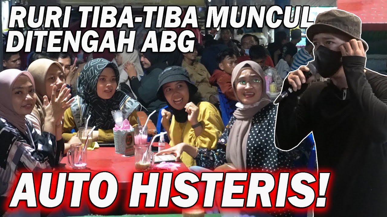 TIBA-TIBA MUNCUL DITENGAH ABG LAGI NGOPI..  AUTO HISTERIS‼️ poster — similar to NYAMAR JADI KAMERAMEN.. PENGUNJUNG TERIAK HEBOH