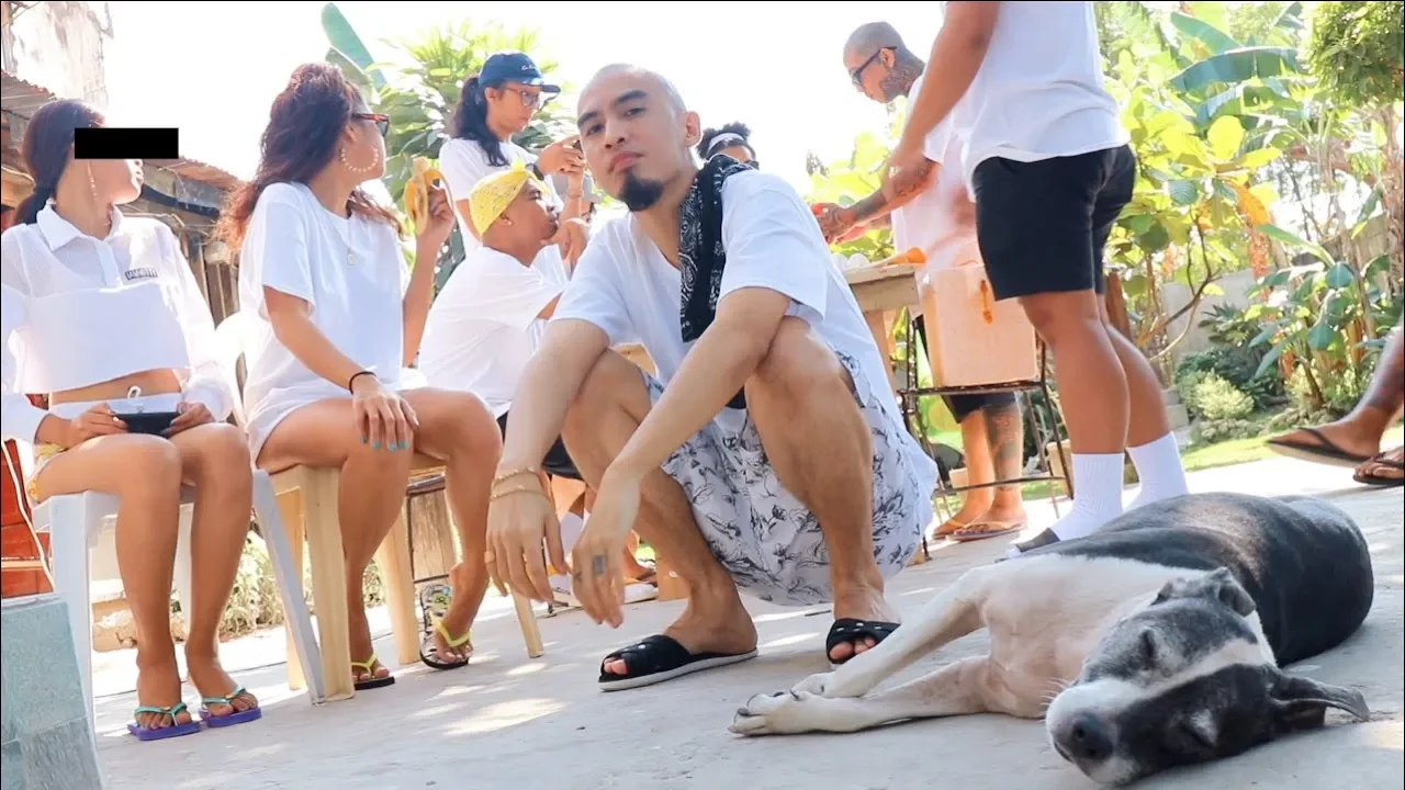 Bugoy na Koykoy - Juice Ko Ay Sariwa ft Jap Facundo, Dollar2Peso, Ives Presko and Sorrento Aze (MV) background