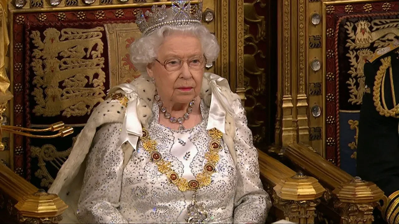 Queen's Speech 2019: Queen says Britain will leave on October 31 (2019) | Watch on Movi47