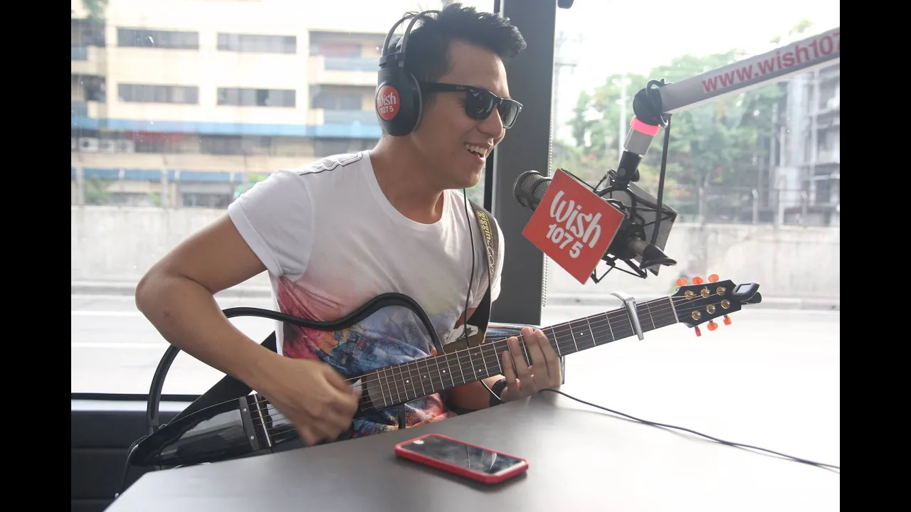 TJ Monterde sings Hanggang Dito Na Lang/Kung Wala Ka mashup on Wish 107.5 Bus