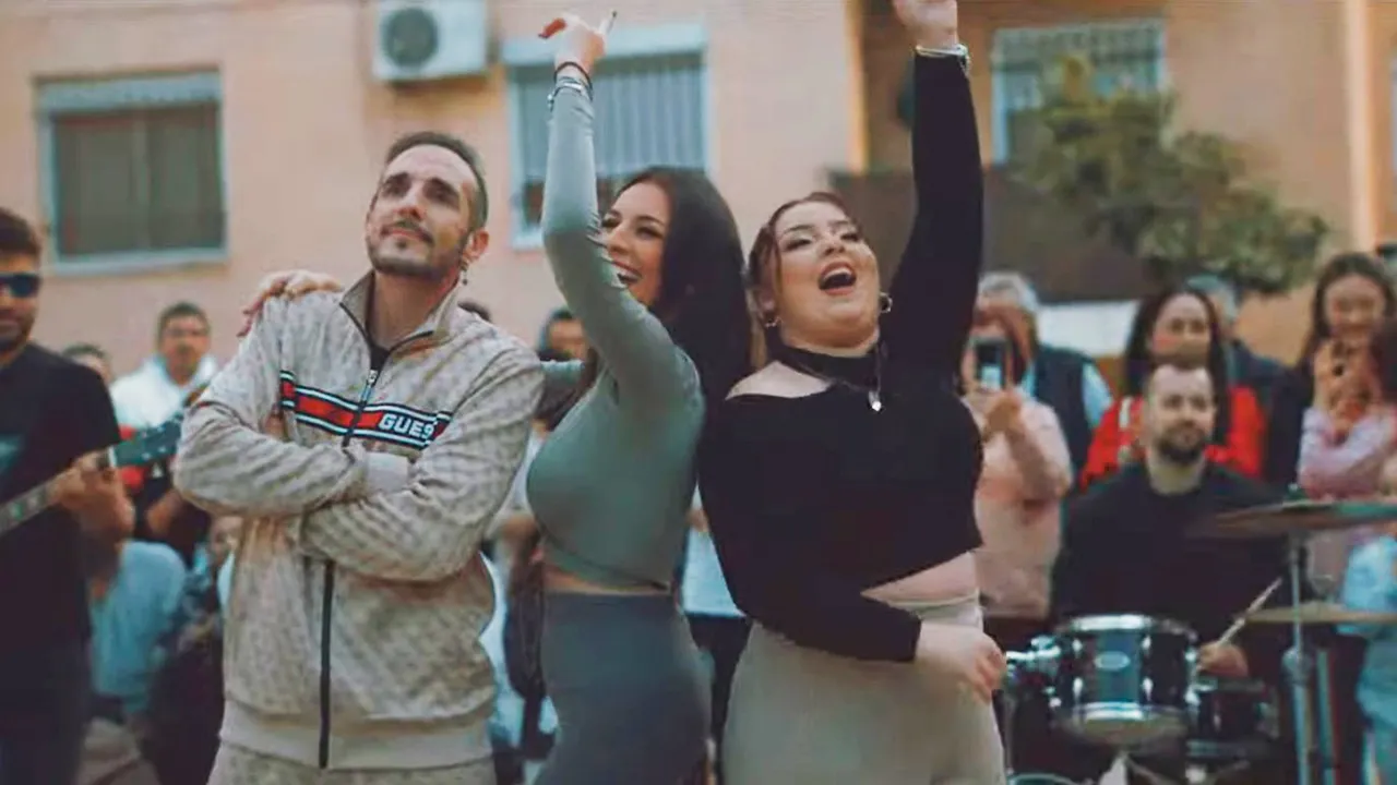 María Artés, La Cebolla, Maki - Te echo de menos (Videoclip Oficial) backdrop
