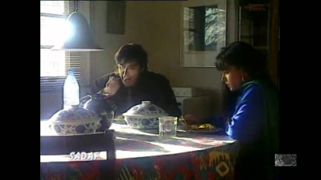 Tum Door Thay Tu Kiya Hua, Tum Mil Gaye - Junaid Jamshed, Vital Signs Album 1 - 1989 background