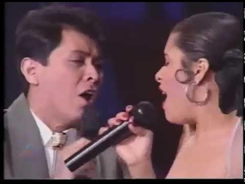 Alvaro Torres - Buenos Amigos - ft. Selena (en vivo)