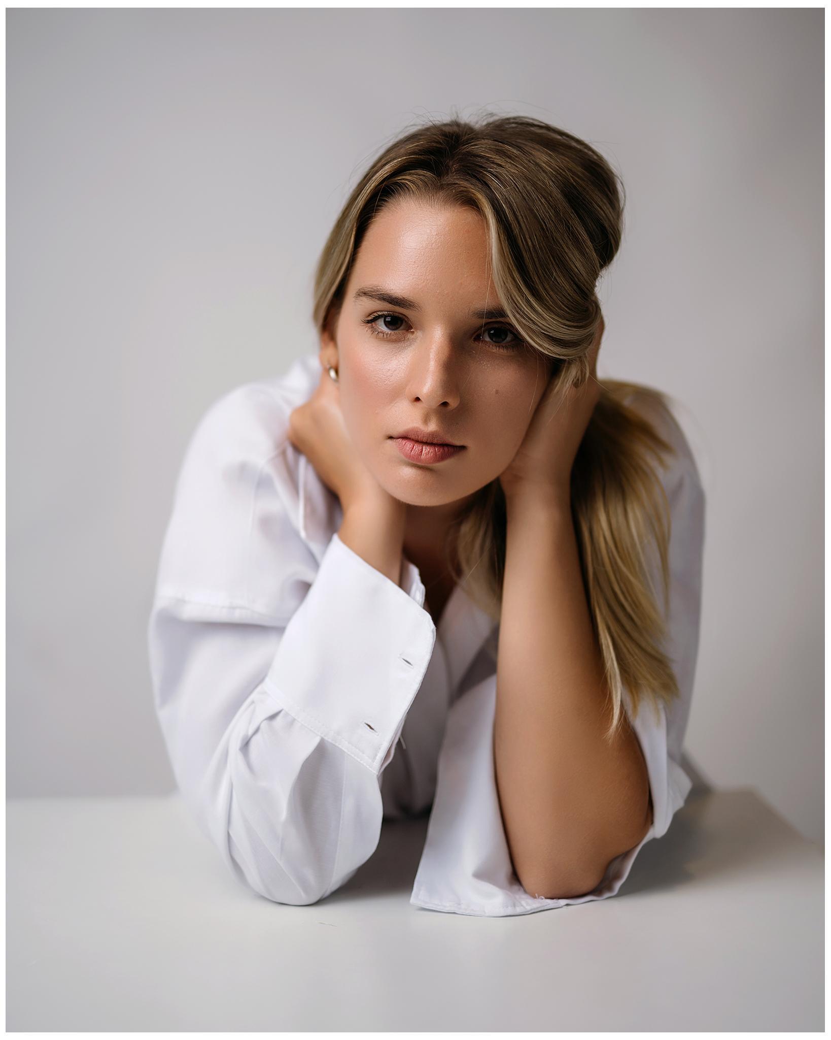 actor Romina Tonkovic large photo