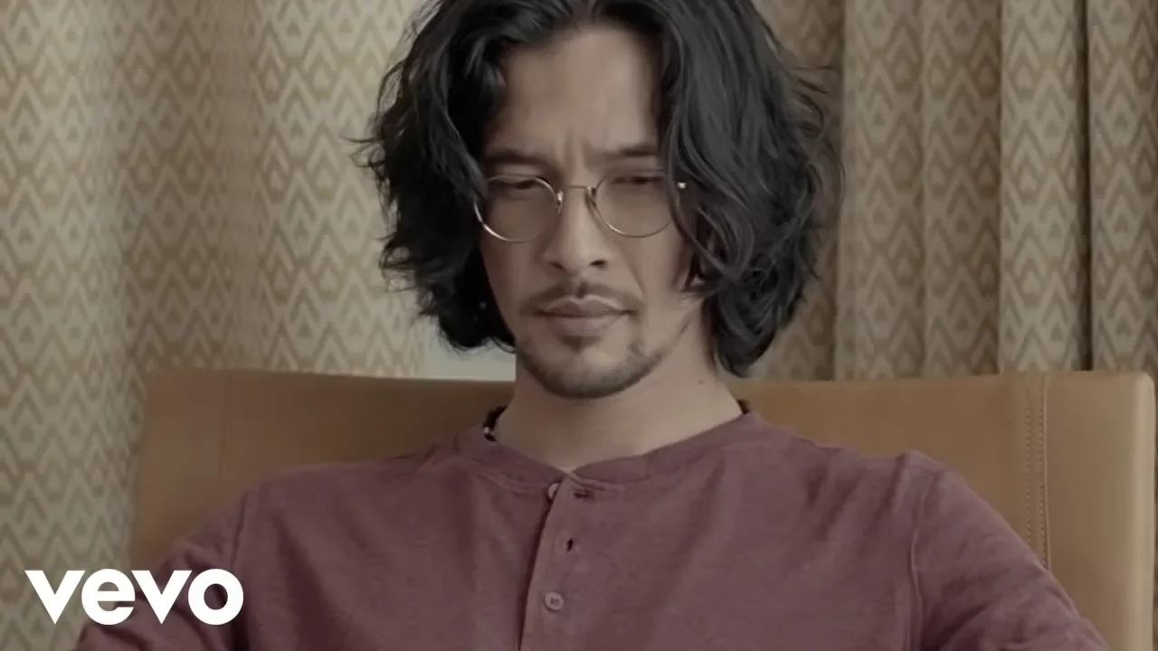 Judika - Jikalau Kau Cinta (Official Music Video) backdrop