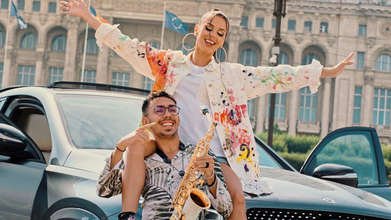 Georgiana Lobont❌Armin Nicoara - Asa sunt femeile (Official Video) background