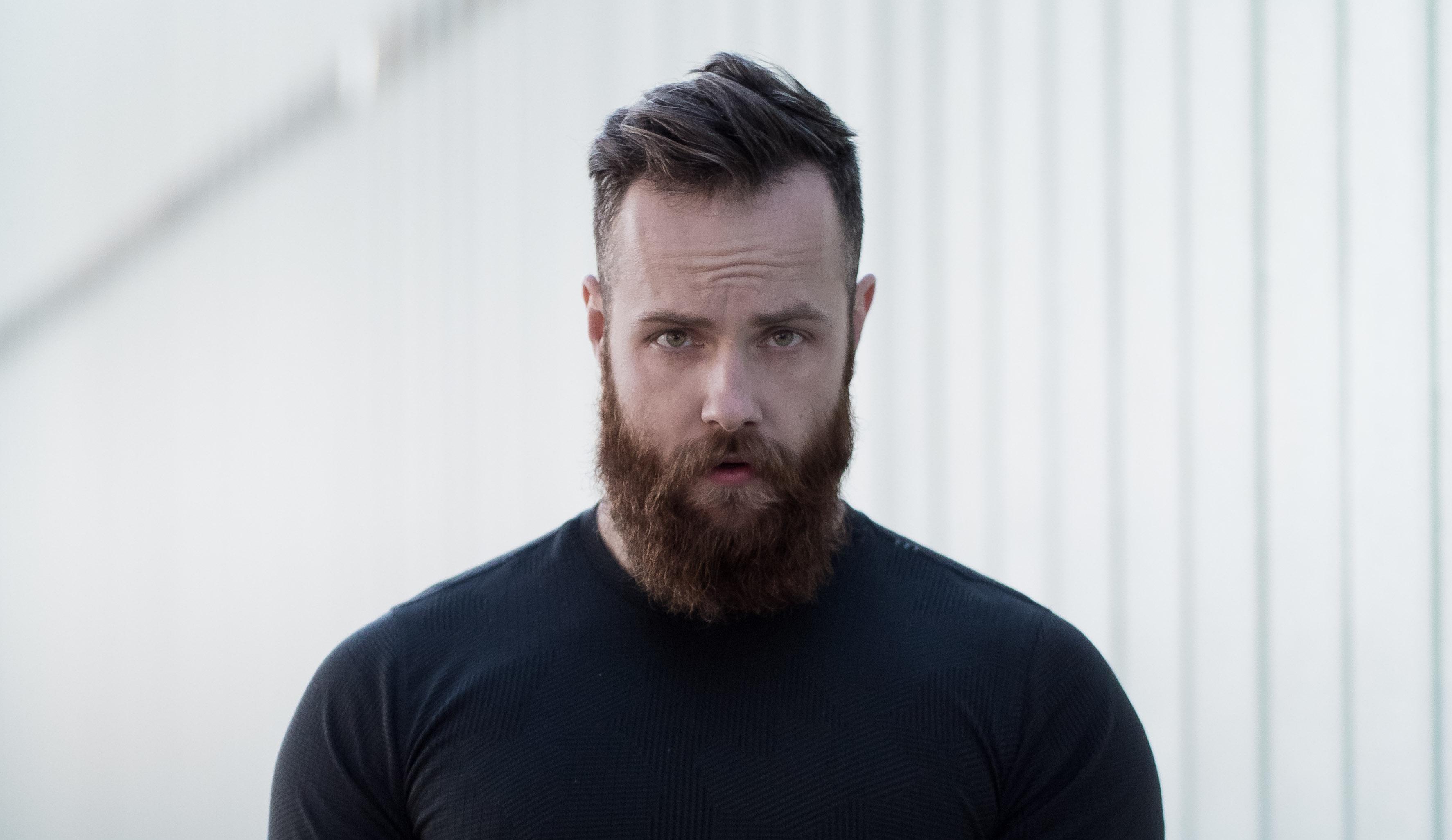 actor Ryan Bainbridge large photo