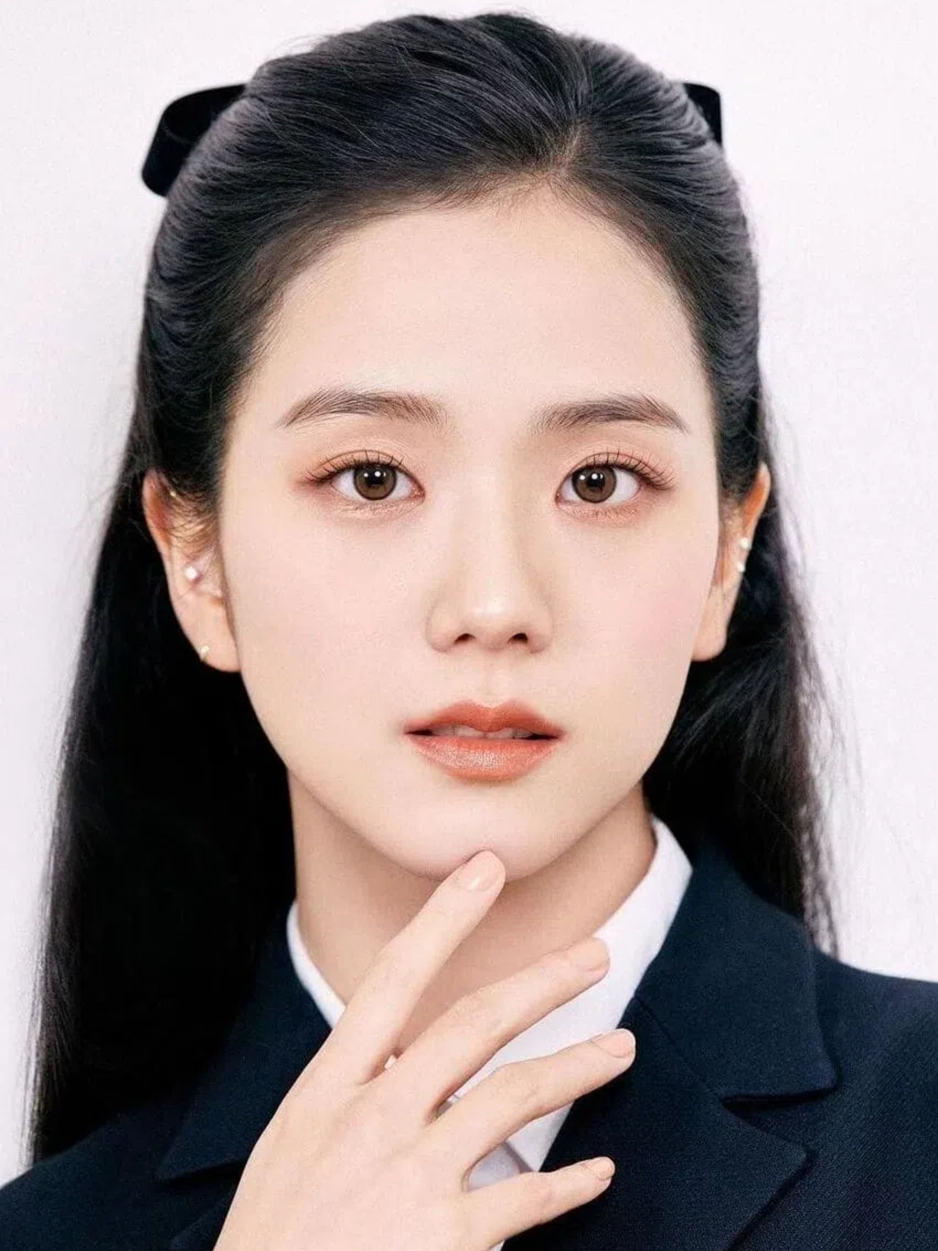 actor Kim Jisoo large photo