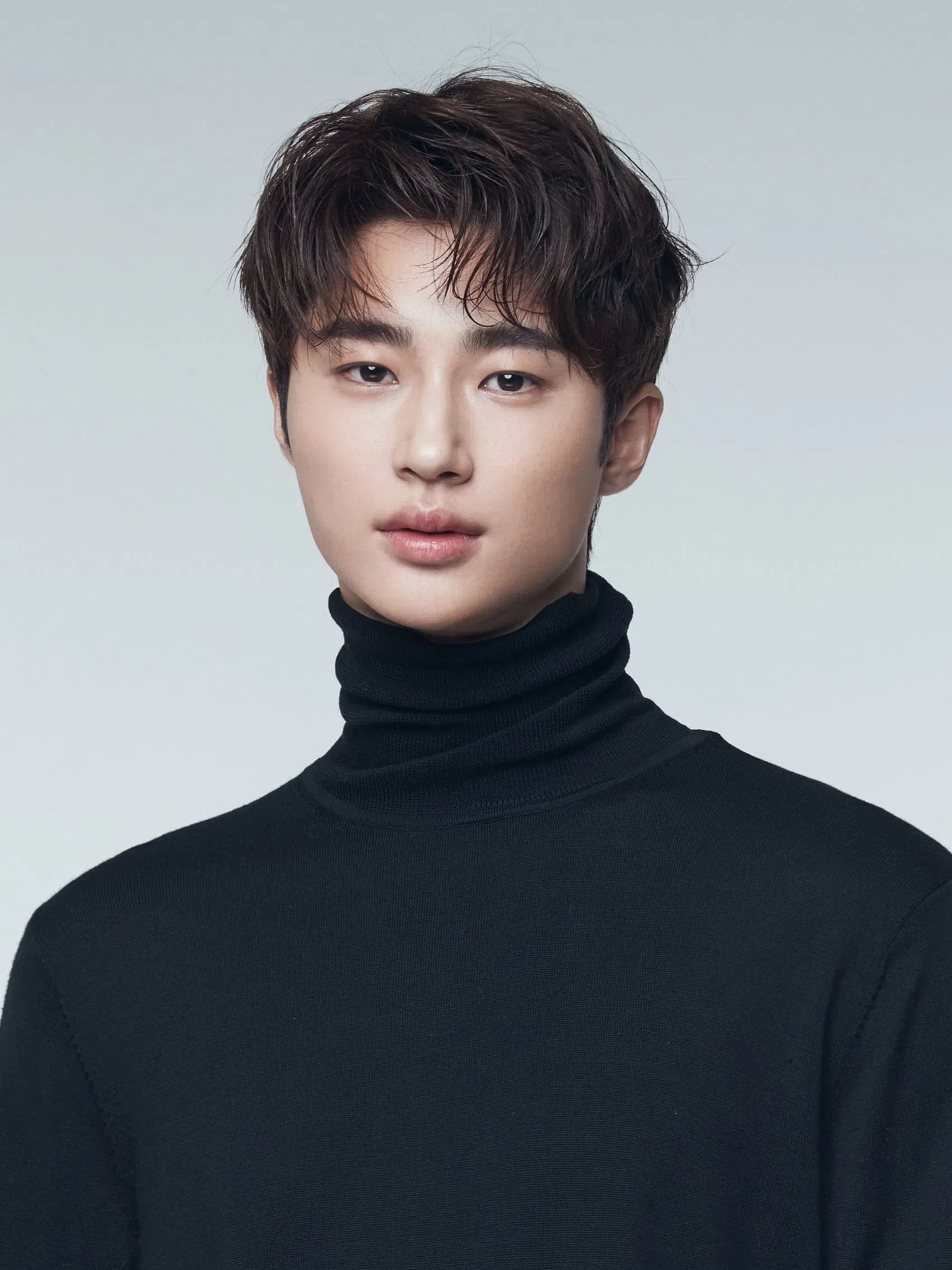 actor Woo-Seok Byeon large photo