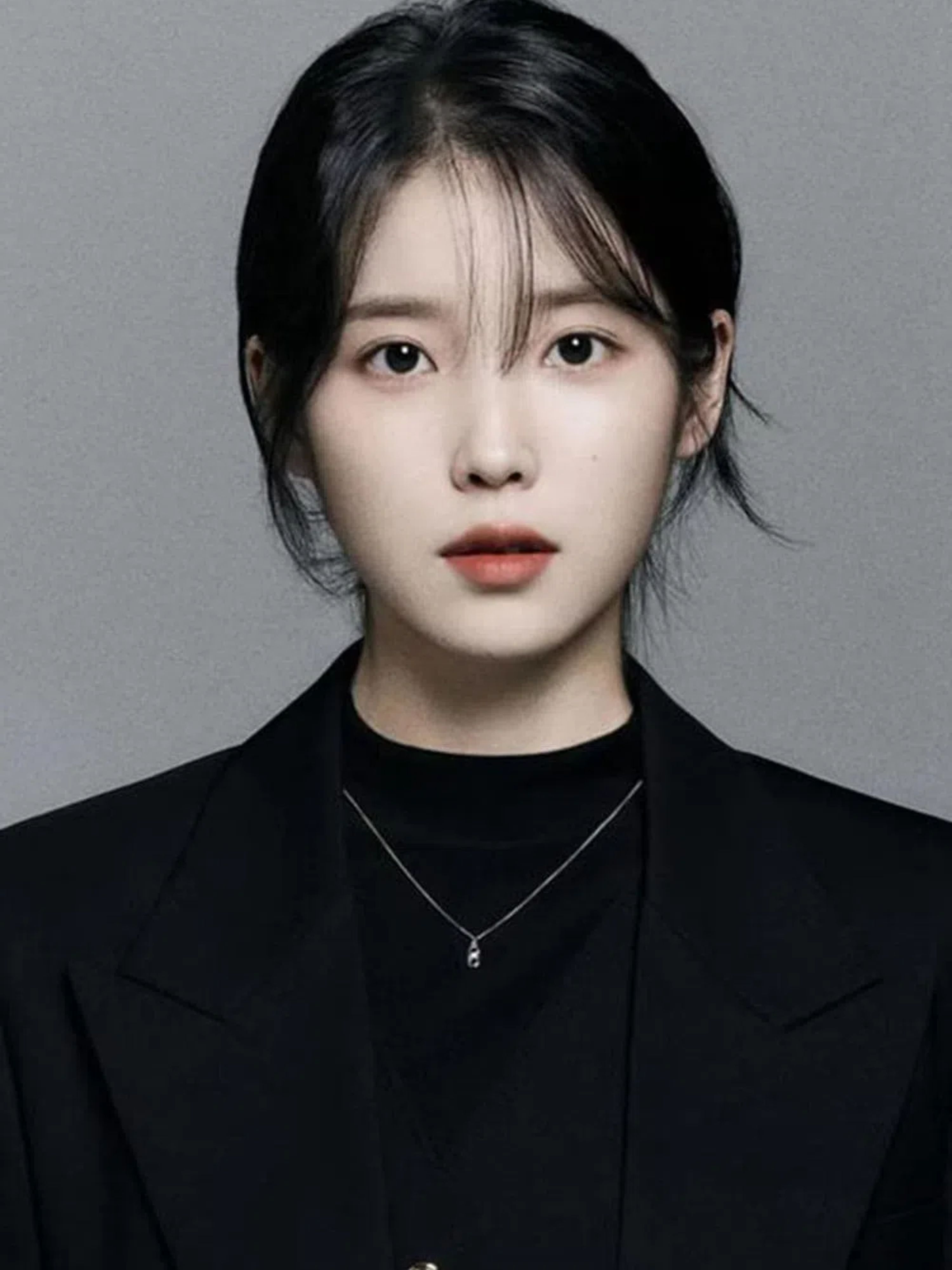 actor Ji-eun Lee large photo