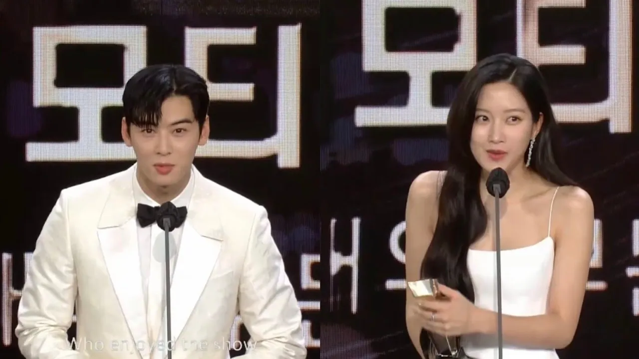 Cha Eunwoo & Moon Gayoung Won Best Emotive Award (True Beauty) | Acceptance Speech at AAA 2021 background