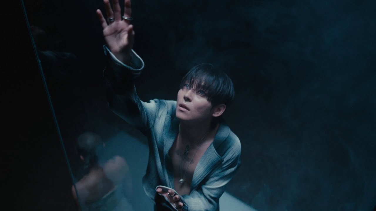 WOOSUNG – 44 (Forget Forever) | Official Music Video background