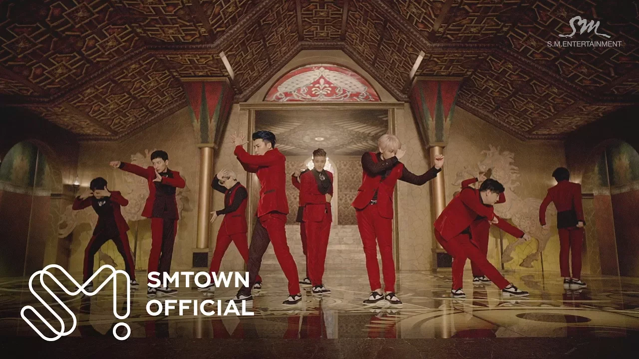 SUPER JUNIOR 슈퍼주니어 'MAMACITA (아야야)' MV background
