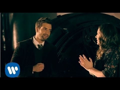 Pablo Alboran - Donde Está El Amor ft. Jesse & Joy (Videoclip oficial) background