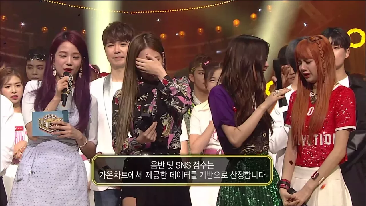 170702 Inkigayo end cut (MAMAMOO vs Bolbbalgan4 vs BLACKPINK)