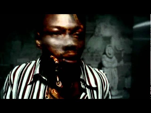 Mc Solaar - Solaar pleure (Clip Officiel) background