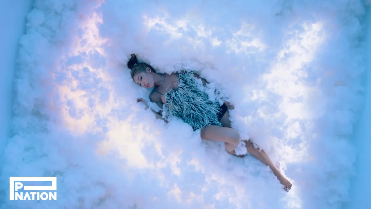 Jessi (제시) - 'Numb' MV background