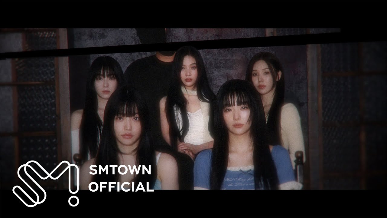 Red Velvet 레드벨벳 'Chill Kill' MV background